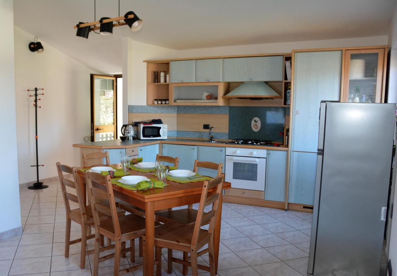 Villa A. F.Antastic V.Iew à Costa Volpino Extérieur photo